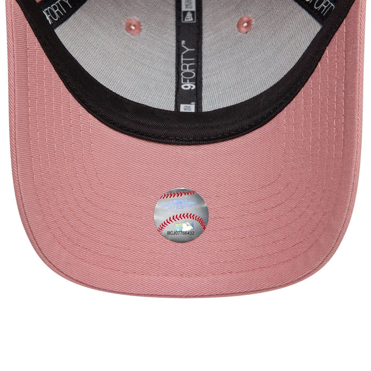 Casquette 9FORTY Adjustable New York Yankees League Essential Rose Foncé