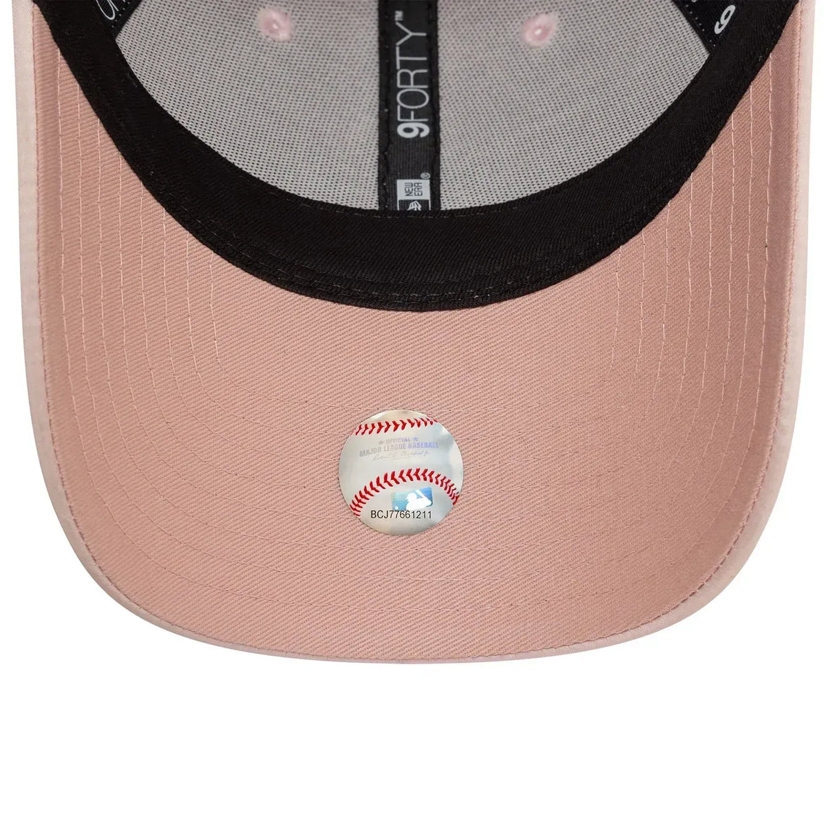 Casquette 9FORTY Adjustable New York Yankees Satin Rose Pastel - Femme